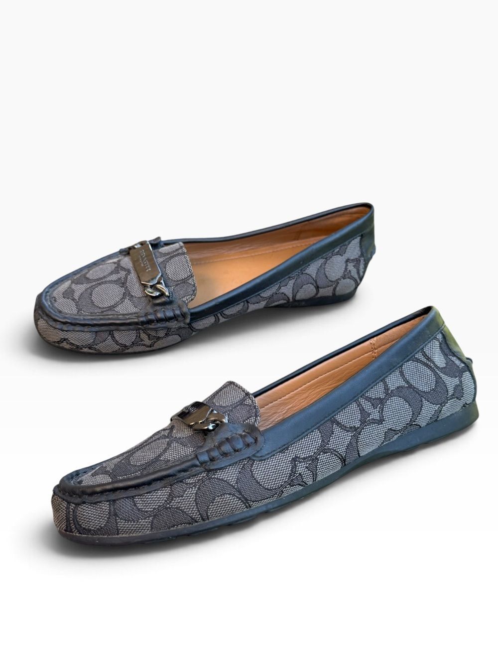 Coach Olive Signature C Monogram Jacquard Driving Loafers Women's Size 7.5 Black - Picture 2 of 9